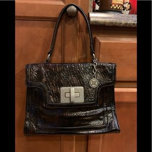 Simply Vera by Vera Wang Med Satchel Handbag Black/bronze Color Logo Bag Charm